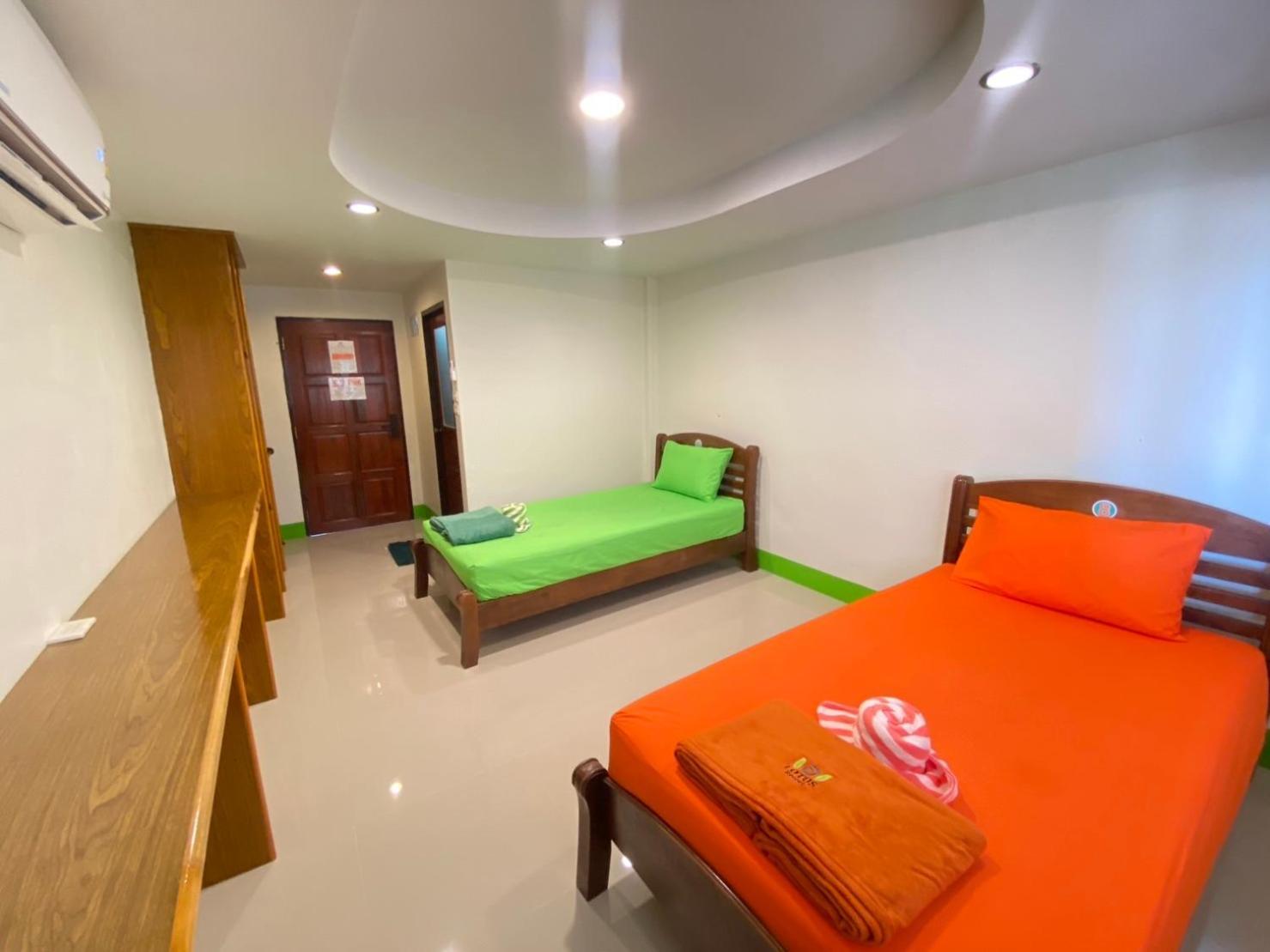 Lotus Hostel Beach Ko Tao Exterior foto