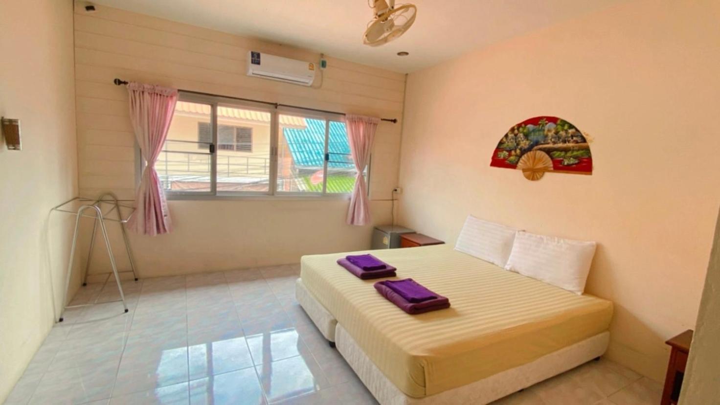 Lotus Hostel Beach Ko Tao Exterior foto